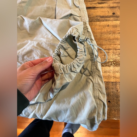 Mango parachute pants small green - Picture 7 of 9